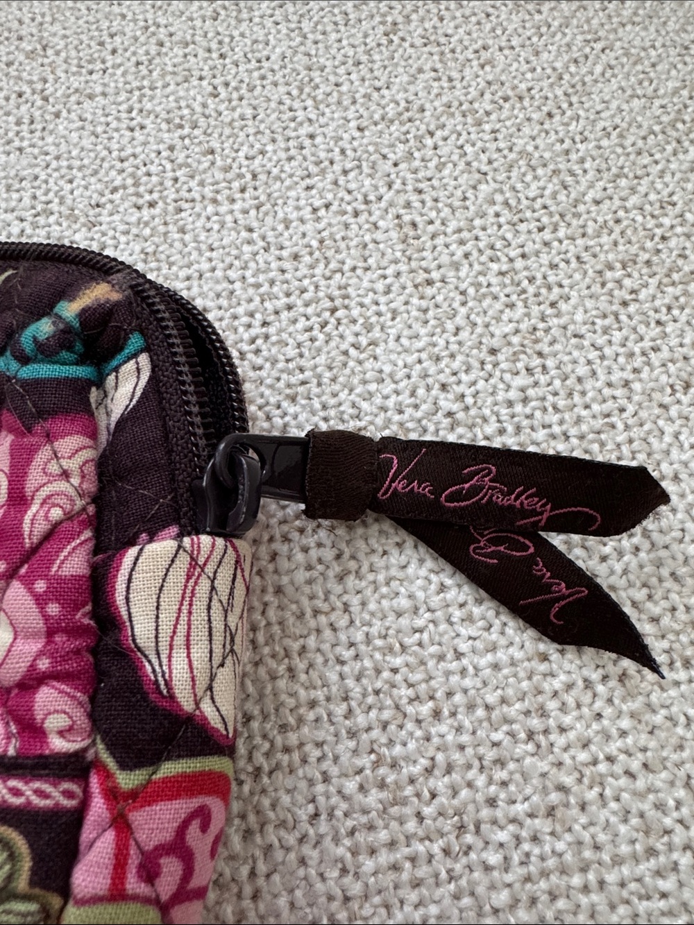 🌸Vera Bradley Black Pink Floral Quilted Cosmetic Bag🌸 - Picture 2 of 4